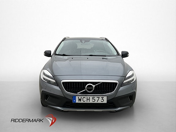Volvo V40 Cross Country 2 of 28