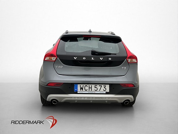 Volvo V40 Cross Country 6 of 28