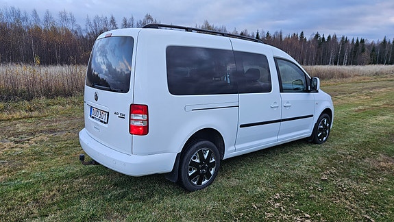 Volkswagen Caddy Maxi 4 of 8