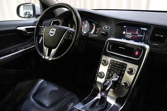 Volvo V60 19 of 30