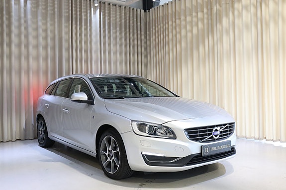 Volvo V60 4 of 30