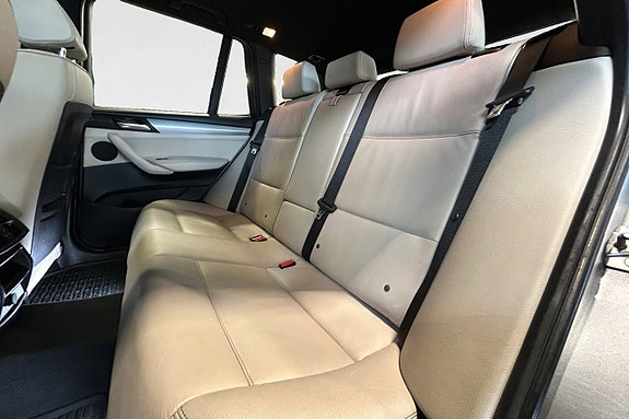 BMW X3 14 of 17