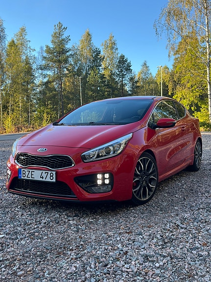 Kia ProCeed 8 of 14