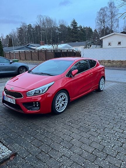 Kia ProCeed 7 of 14