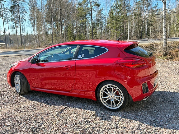 Kia ProCeed 3 of 14