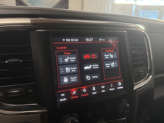 Dodge RAM 1500 13 of 19