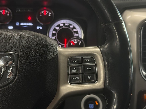 Dodge RAM 1500 17 of 19