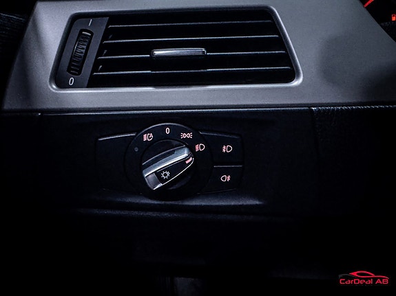 BMW 320 27 of 28