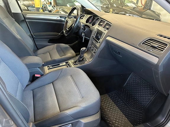 Volkswagen Golf I 9 of 18