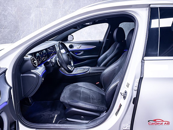 Mercedes-Benz E220 10 of 30