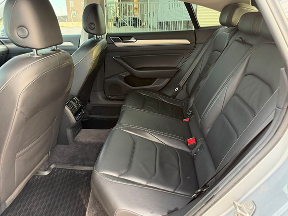 Volkswagen Arteon 6 of 12