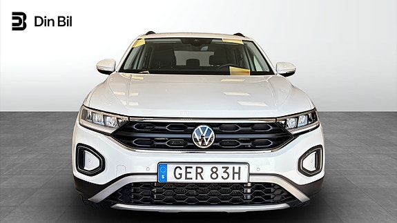 Volkswagen T-Roc 4 of 12