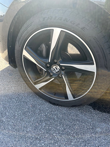 Volvo V40 7 of 11