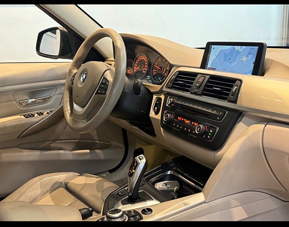 BMW 320d 2 of 10