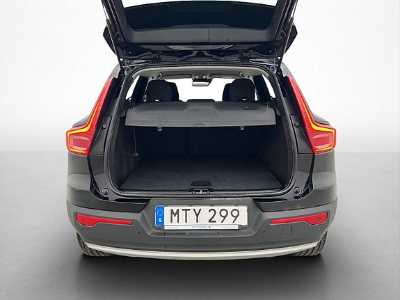 Volvo XC40 25 of 29