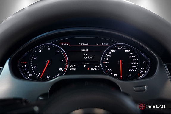Audi A8 16 of 25