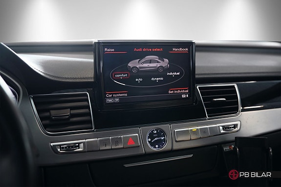 Audi A8 19 of 25