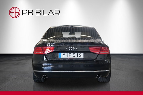 Audi A8 5 of 25