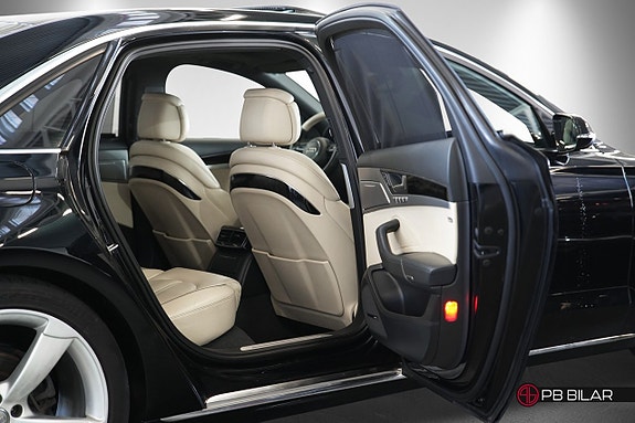 Audi A8 13 of 25