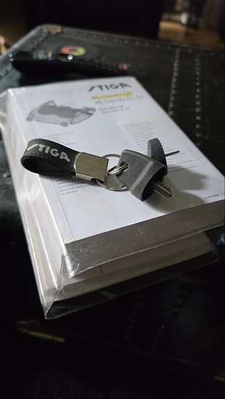 Product image 8 of 9