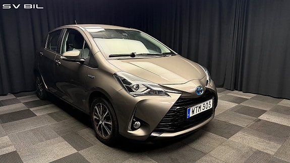 Toyota Yaris 3 of 29