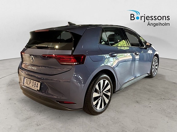 Volkswagen ID.3 Neo 3 of 8