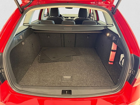 Skoda Octavia 11 of 17