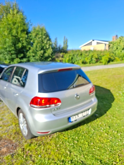 Volkswagen Golf VI 2 of 4