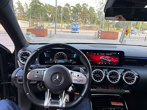 Mercedes-Benz A35 5 of 5