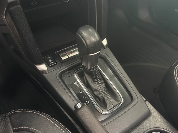 Subaru Forester 9 of 17