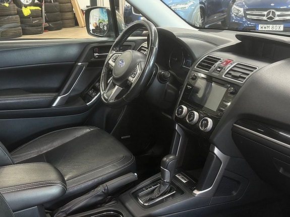 Subaru Forester 5 of 17