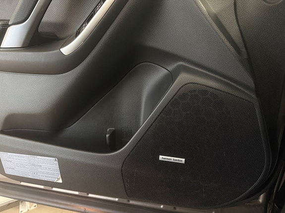 Subaru Forester 16 of 17