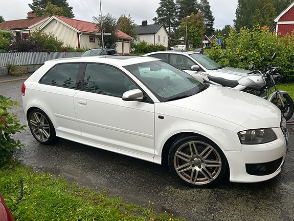 Audi S3 2 of 12
