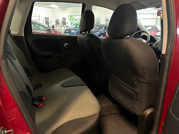Nissan Note 15 of 18