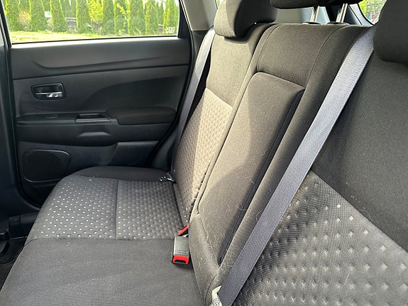 Mitsubishi ASX 10 of 13