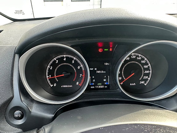 Mitsubishi ASX 11 of 13