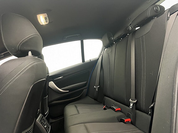 BMW 120d 16 of 30