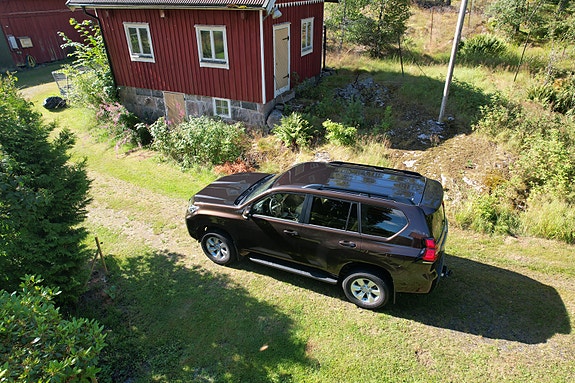Toyota Land Cruiser 18 of 23