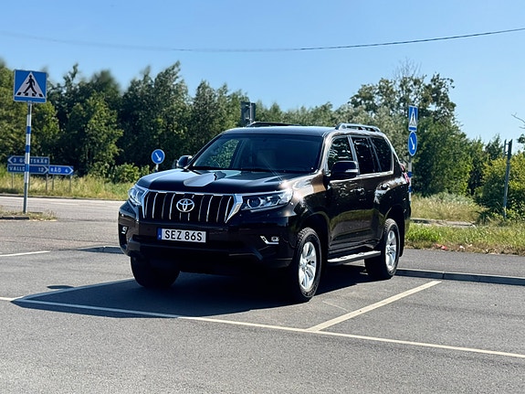 Toyota Land Cruiser 19 of 23