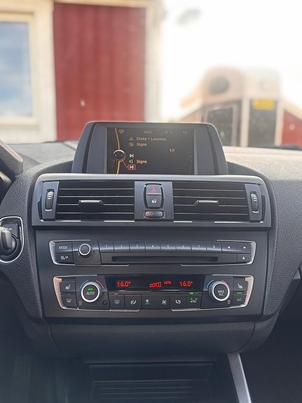 BMW 118d 21 of 30
