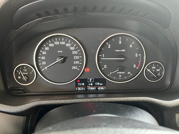 BMW X3 13 of 26