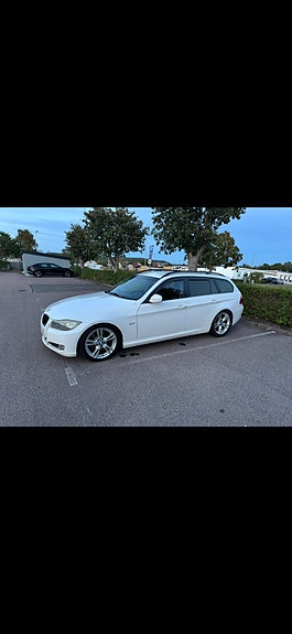 BMW 330d 3 of 16