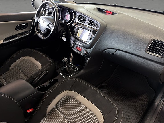 Kia Ceed 10 of 20