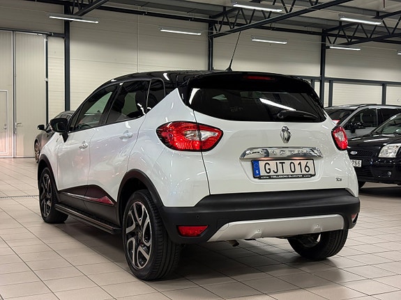 Renault Captur 8 of 22
