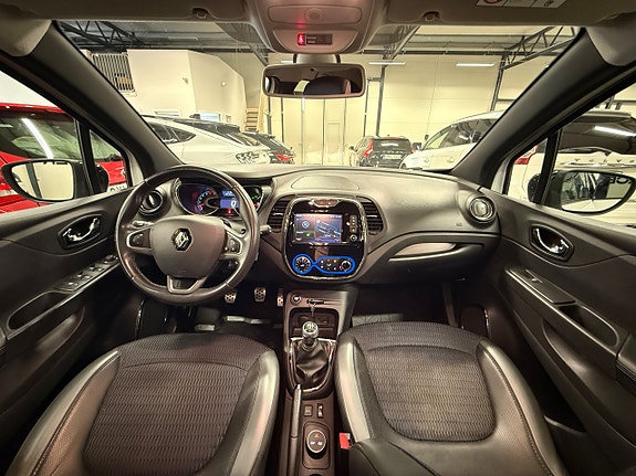 Renault Captur 18 of 22