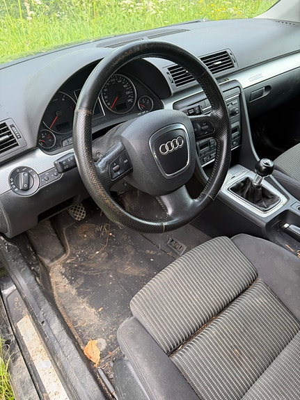 Audi A4 2 of 7