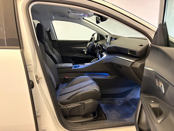 Peugeot 3008 10 of 18