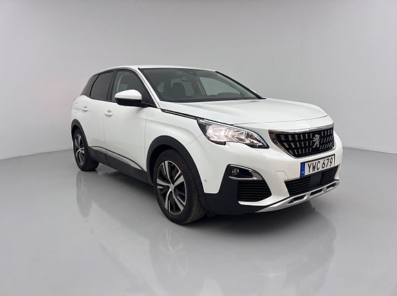 Peugeot 3008 2 of 18