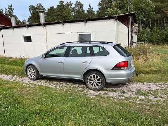 Volkswagen Golf VI 3 of 7