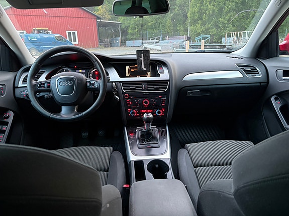 Audi A4 4 of 4